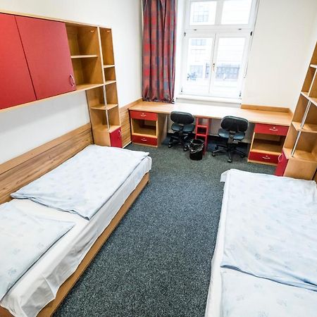 Hostel Masarykova 프라하 외부 사진