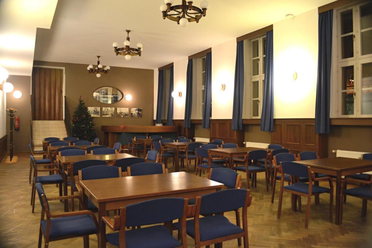 Hostel Masarykova 프라하 외부 사진